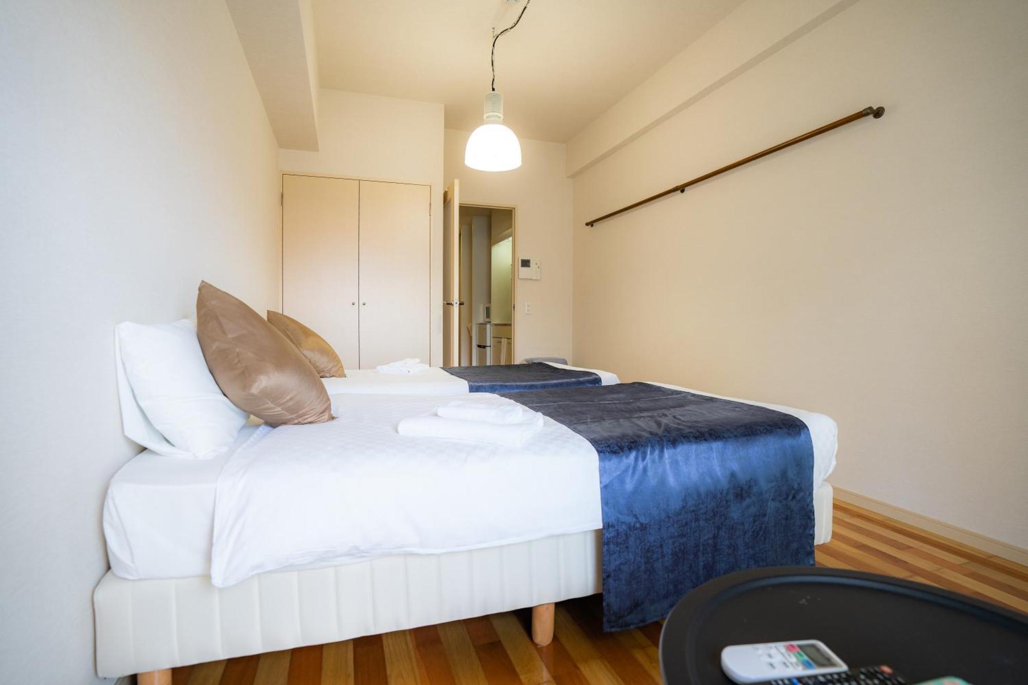 Wisma tamu S-presso Namba Parks Street